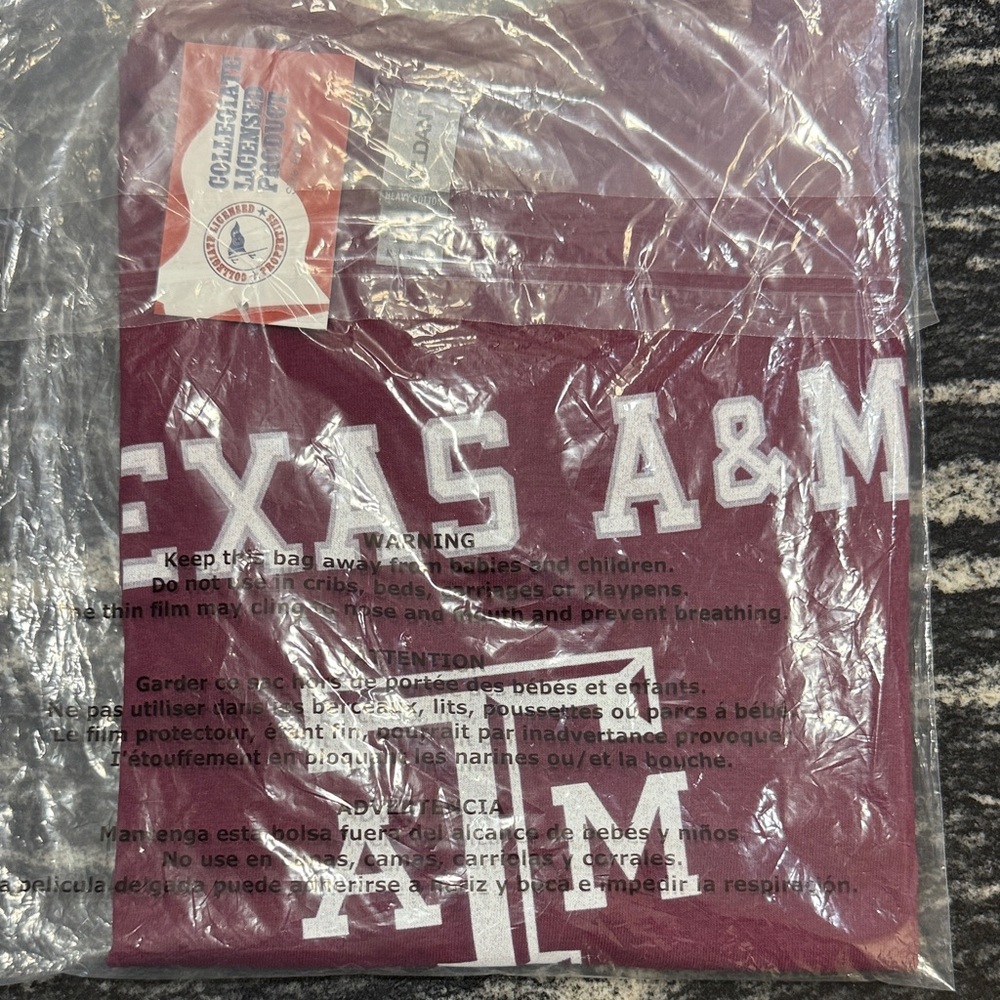 Gildan Maroon Texas A&M Graphic T‑Shirt